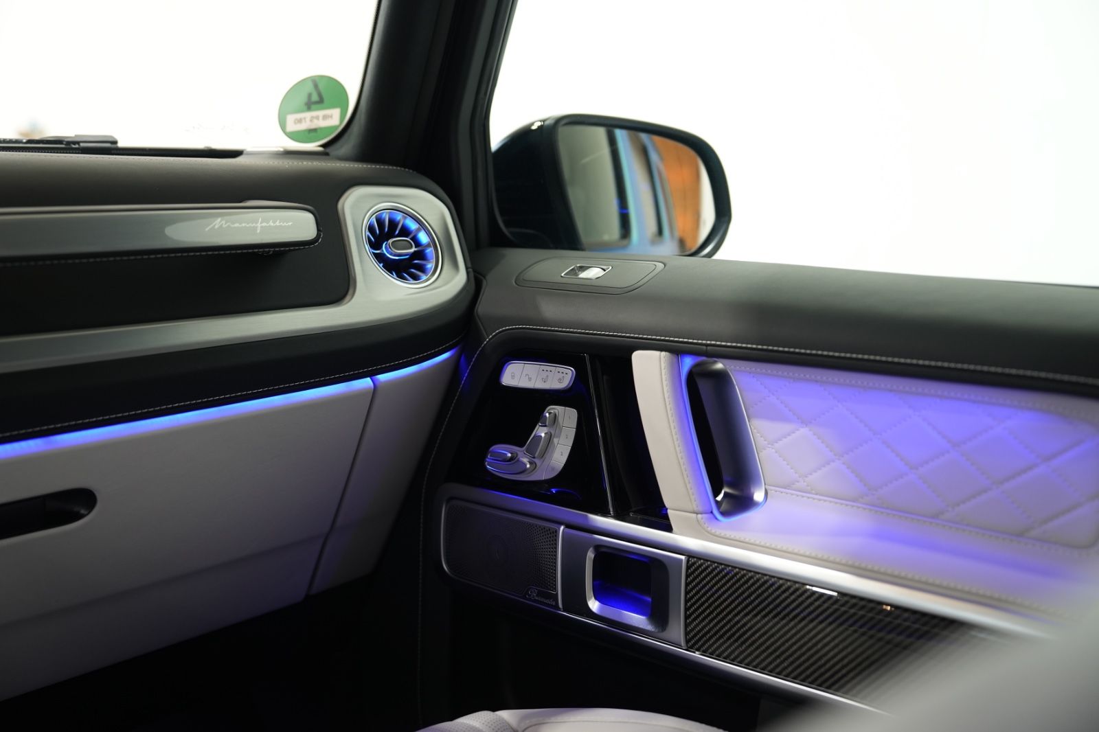 Fahrzeugabbildung Mercedes-Benz G 63 AMG * Exclusive * vintageblau uni * TV *