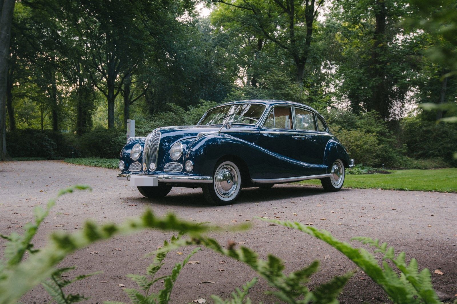 Fahrzeugabbildung BMW 502 A 3.2 V8