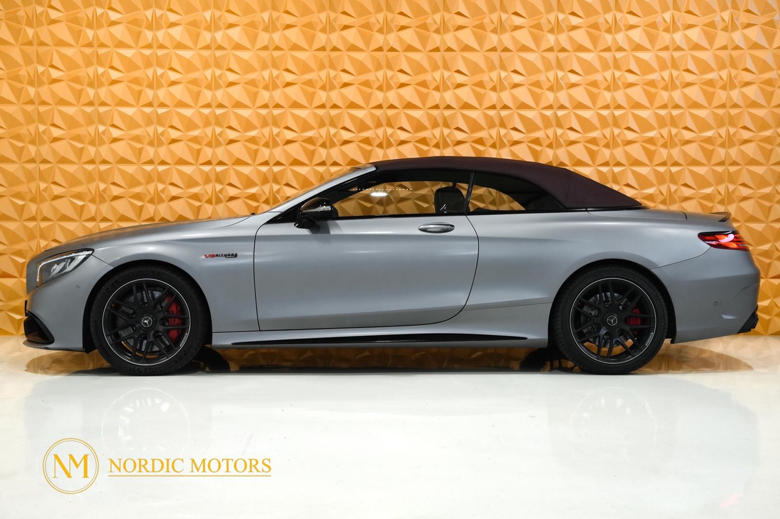 Fahrzeugabbildung Mercedes-Benz S 63 AMG 4M Cabriolet designo magno Burmester