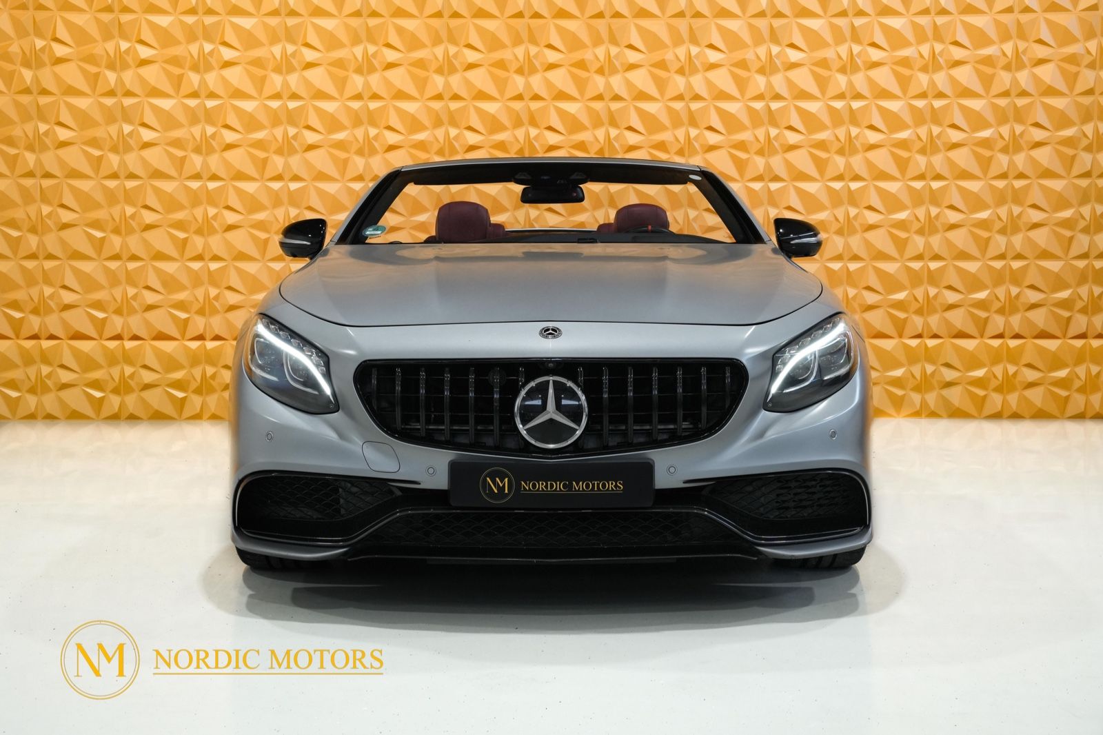 Fahrzeugabbildung Mercedes-Benz S 63 AMG 4M Cabriolet designo magno Burmester